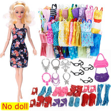 Load image into Gallery viewer, 32 Cái/bộ Phụ Kiện Búp Bê 10 Mix Váy Thời Trang + Tặng 4 Ly + 6 Dây Chuyền + 2 Túi Xách Tay + 10 Đôi Giầy đầm Búp Bê Quần Áo Cho Búp Bê Barbie